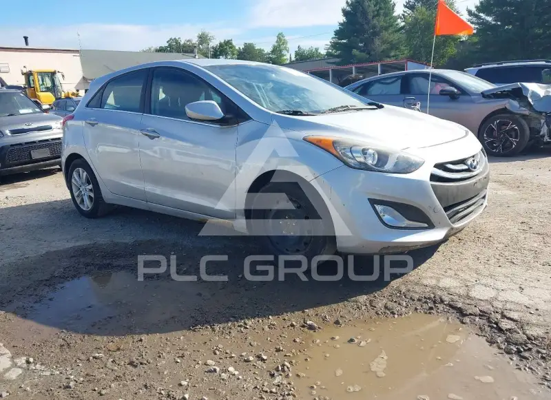 2013 Hyundai Elantra photo