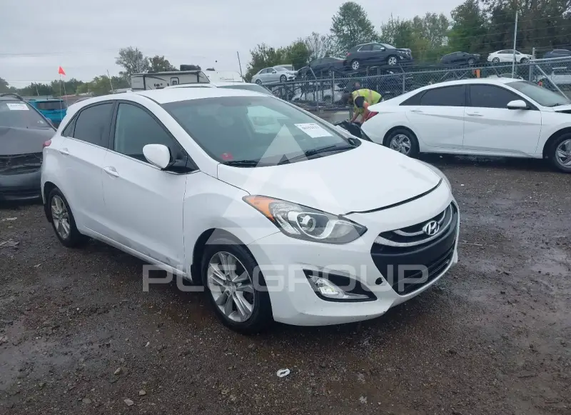 2013 Hyundai Elantra фото