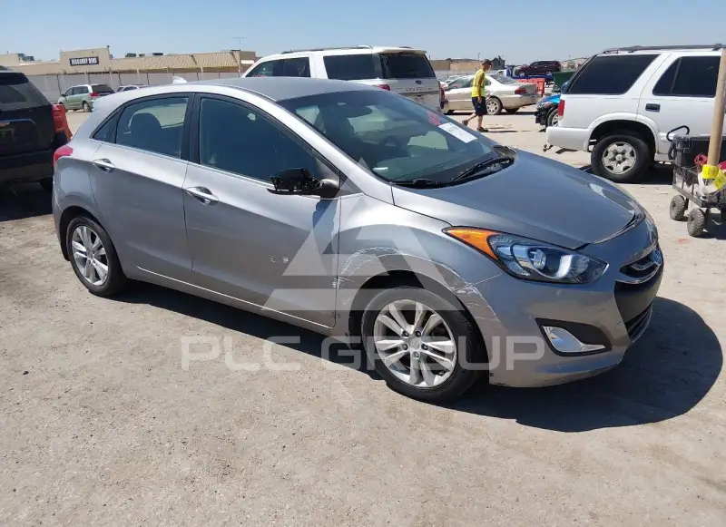 2013 Hyundai Elantra photo