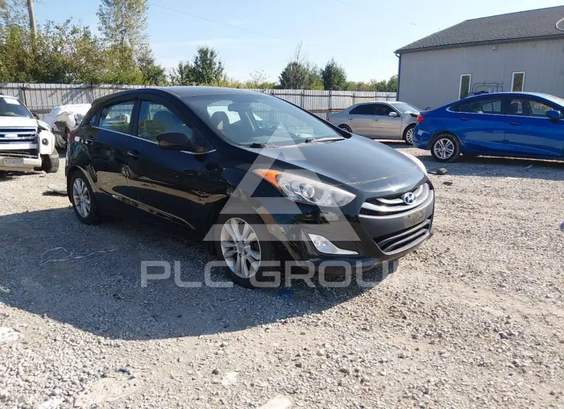 2013 Hyundai Elantra фото