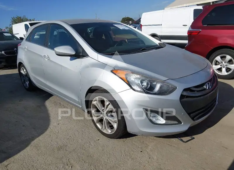 2013 Hyundai Elantra фото