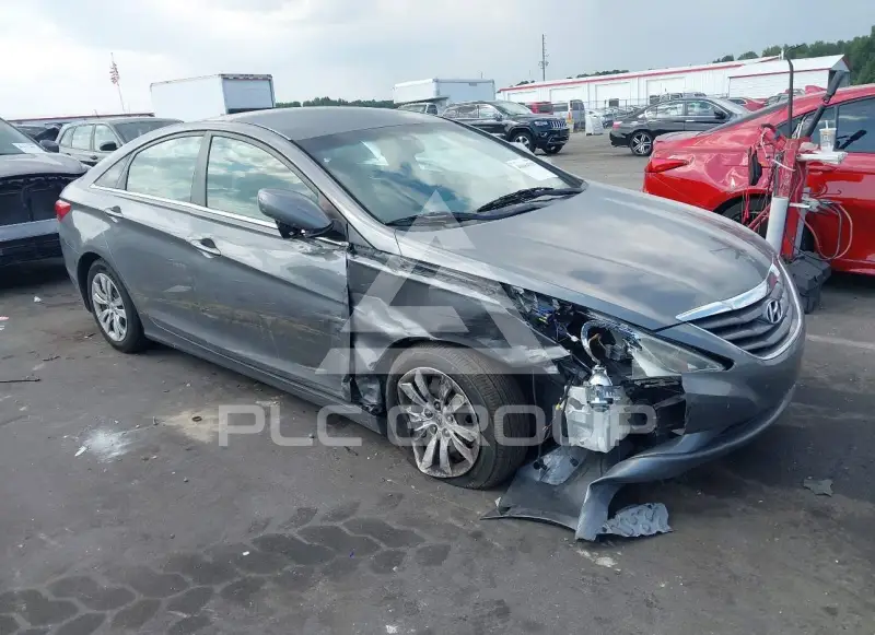 2013 Hyundai Sonata photo
