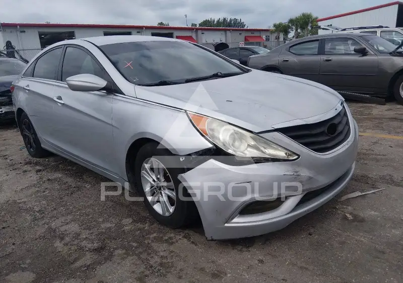 2013 Hyundai Sonata фото