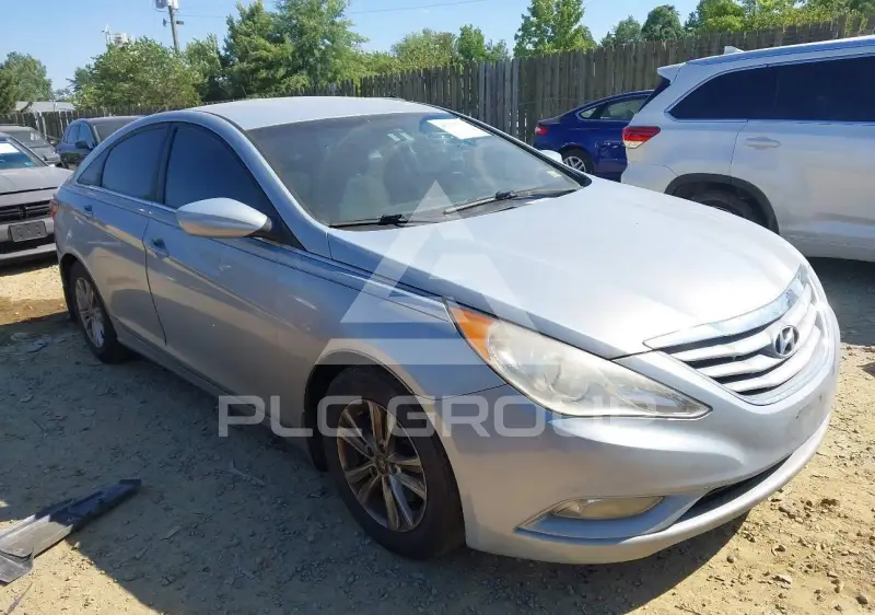 2013 Hyundai Sonata photo