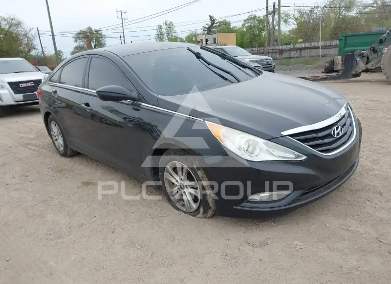 2013 Hyundai Sonata photo