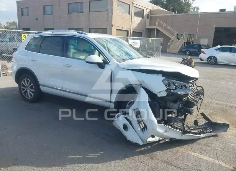 2013 Volkswagen Touareg фото