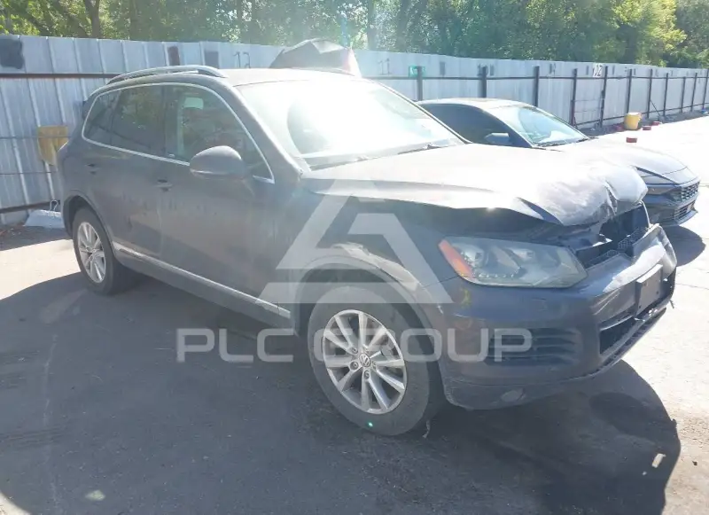 2013 Volkswagen Touareg фото