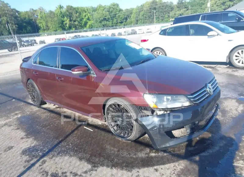 2013 Volkswagen Passat photo