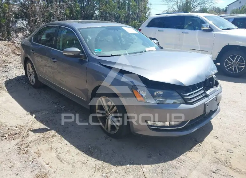 2013 Volkswagen Passat photo