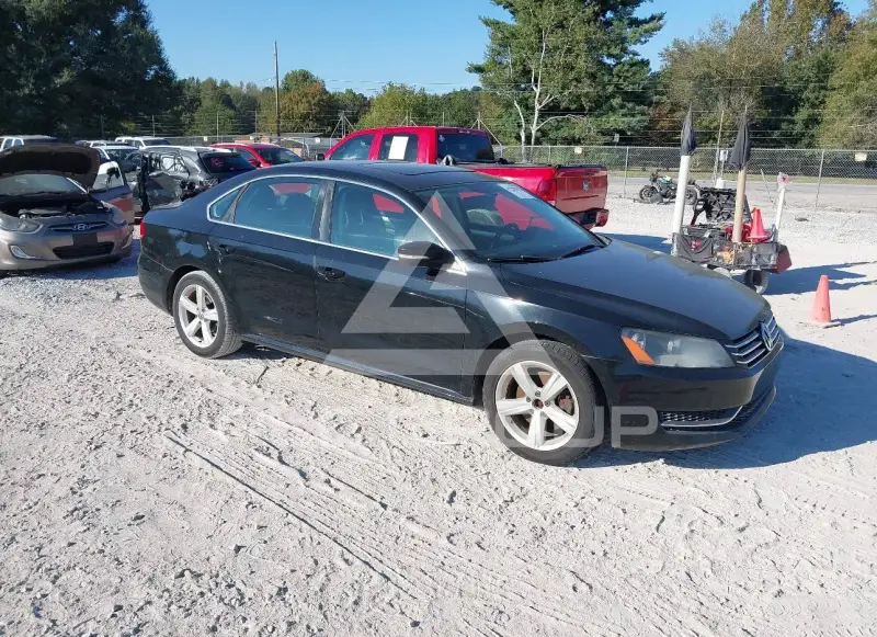 2013 Volkswagen Passat photo