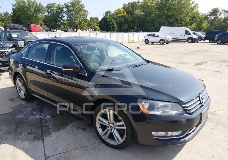 2013 Volkswagen Passat фото