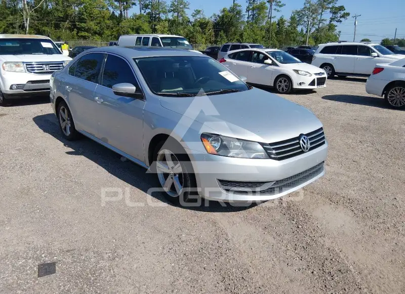 2013 Volkswagen Passat фото