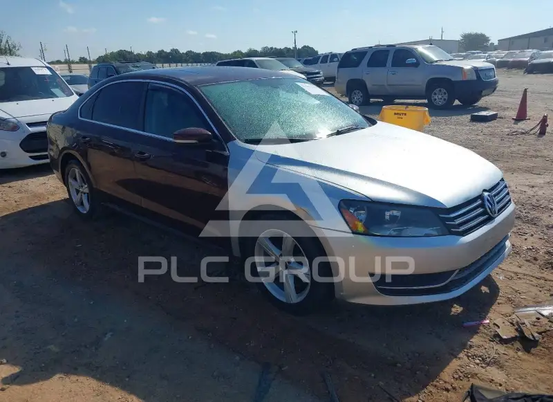 2013 Volkswagen Passat фото
