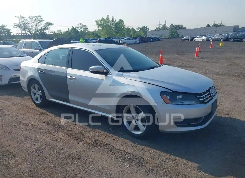 2013 Volkswagen Passat фото
