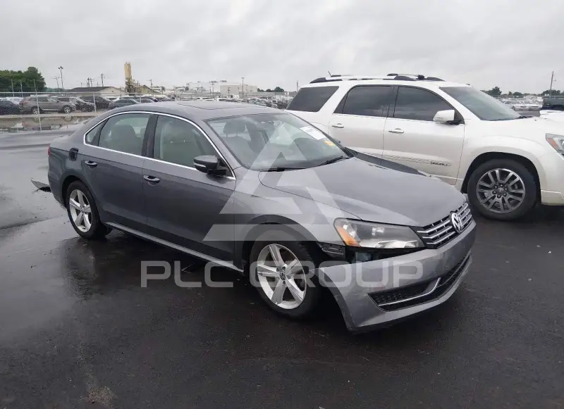2013 Volkswagen Passat фото