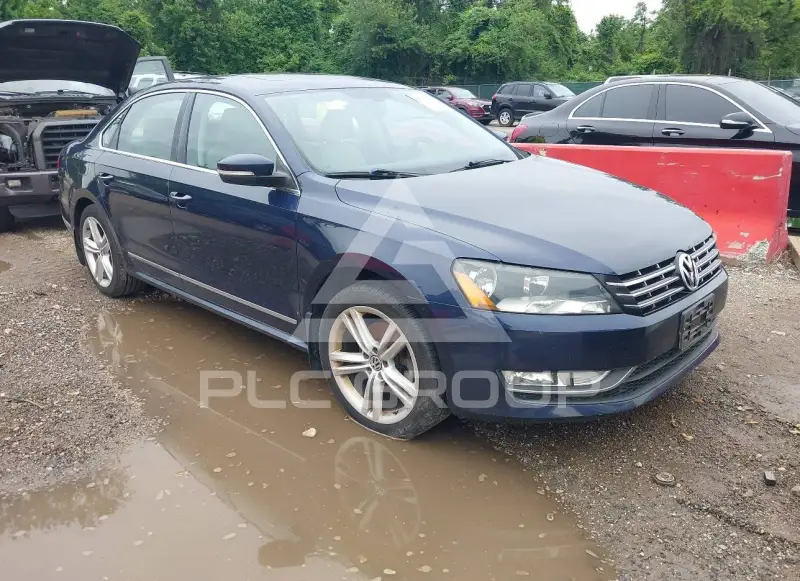 2013 Volkswagen Passat фото