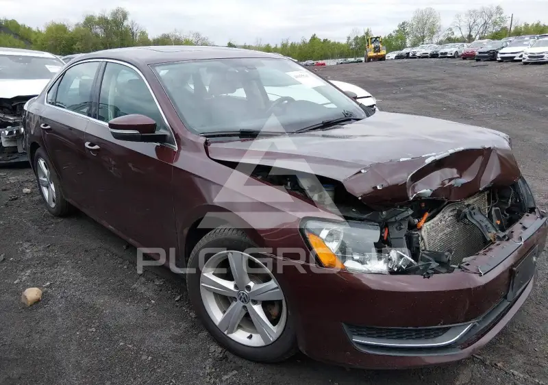 2013 Volkswagen Passat photo
