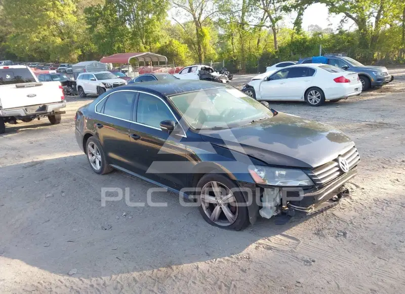 2013 Volkswagen Passat photo