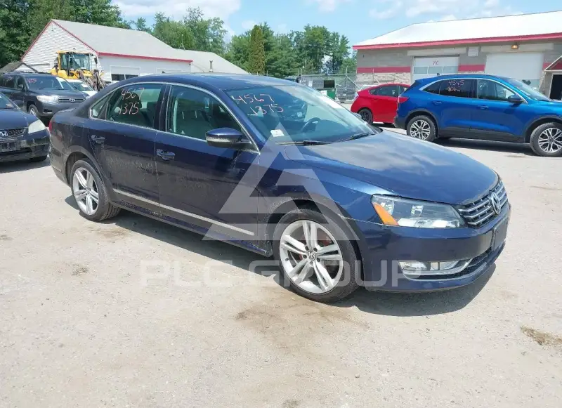 2013 Volkswagen Passat photo