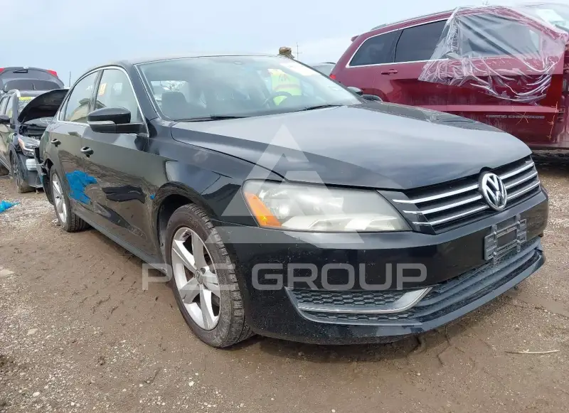 2013 Volkswagen Passat фото