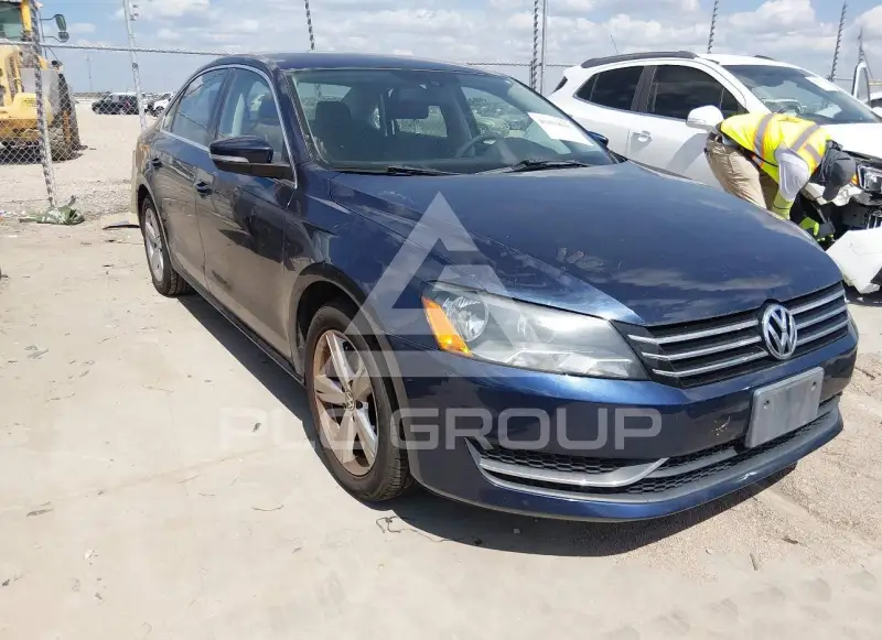 2013 Volkswagen Passat фото