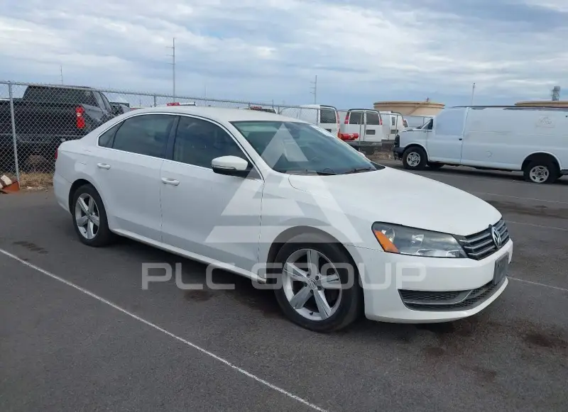 2013 Volkswagen Passat фото
