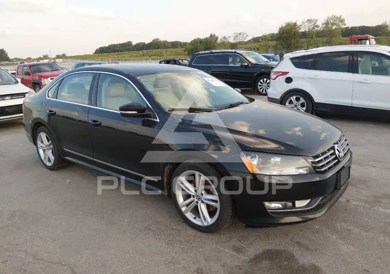 2013 Volkswagen Passat фото