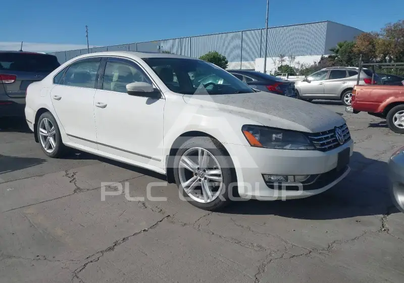 2013 Volkswagen Passat фото