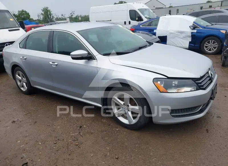2013 Volkswagen Passat photo
