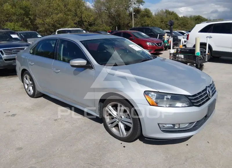 2013 Volkswagen Passat фото