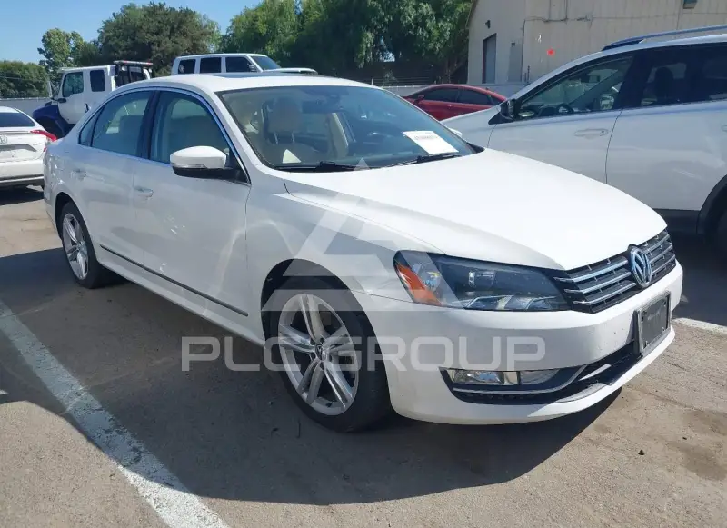 2013 Volkswagen Passat фото