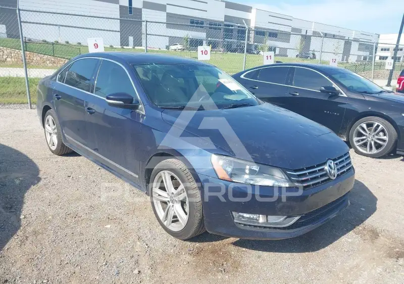 2013 Volkswagen Passat фото