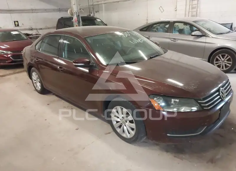 2013 Volkswagen Passat фото