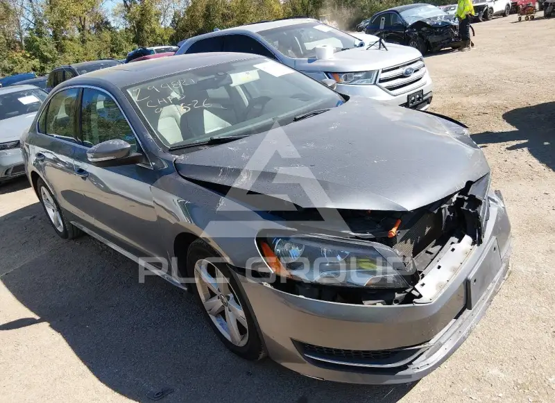 2013 Volkswagen Passat photo