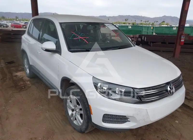 2013 Volkswagen Tiguan фото