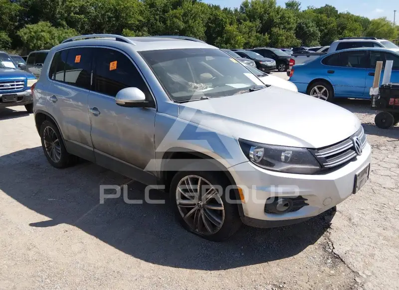 2013 Volkswagen Tiguan фото