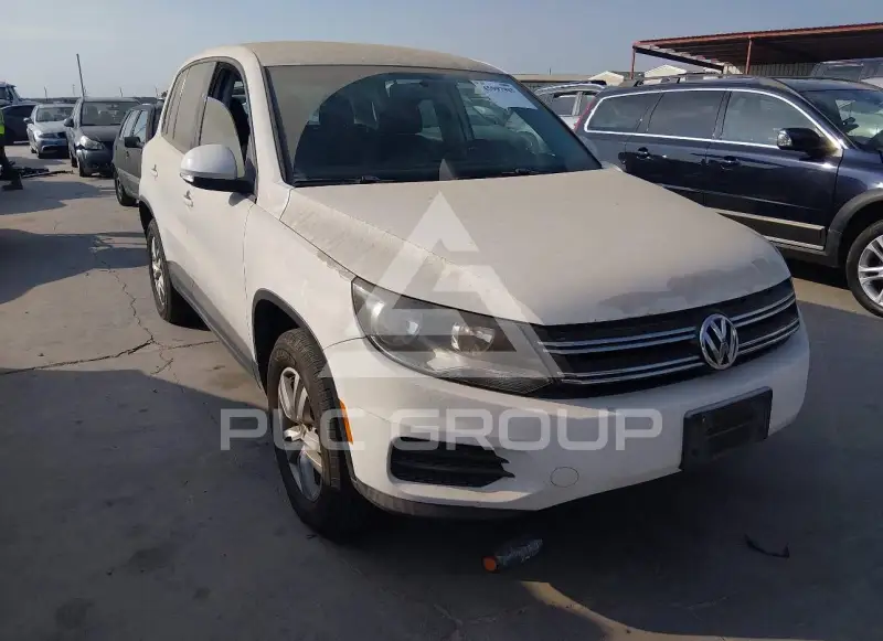 2013 Volkswagen Tiguan photo