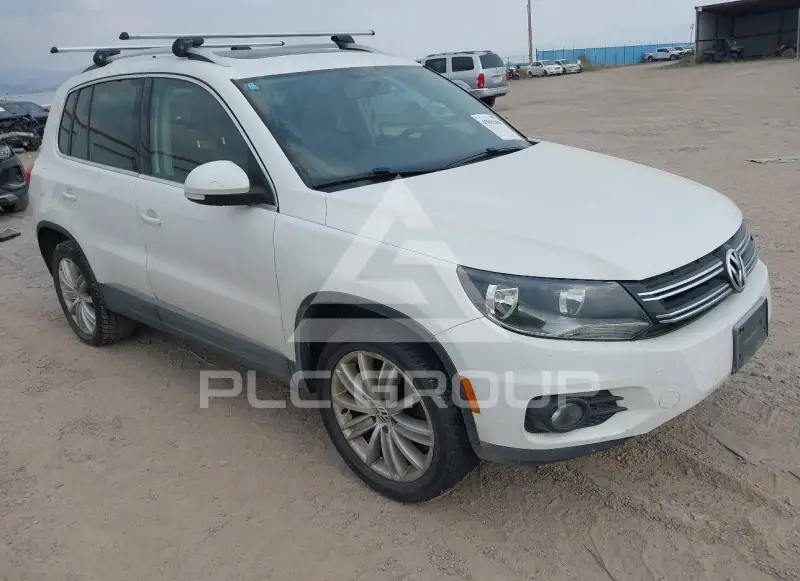 2013 Volkswagen Tiguan photo