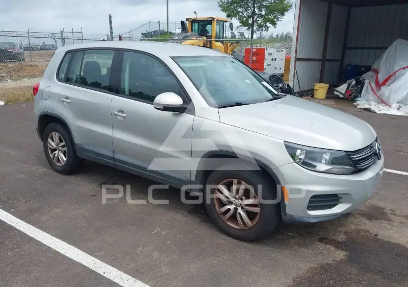 2013 Volkswagen Tiguan фото