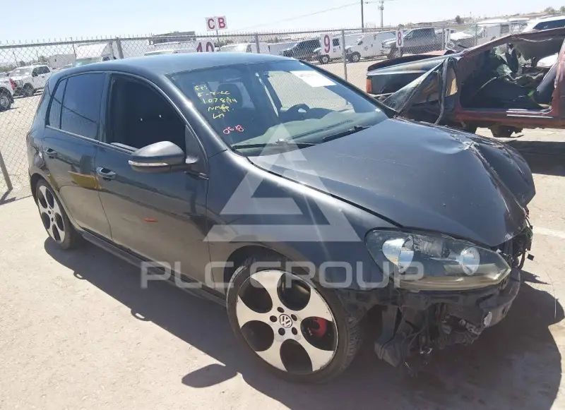 2013 Volkswagen GTI фото