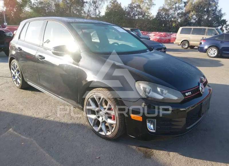 2013 Volkswagen GTI фото