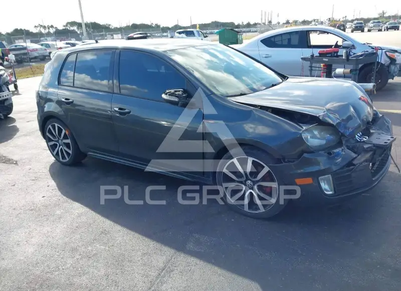 2013 Volkswagen GTI фото