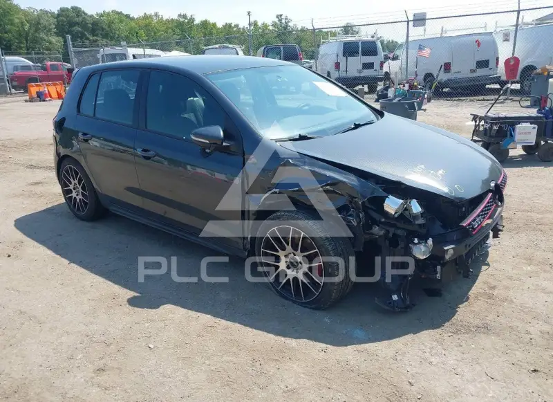 2013 Volkswagen GTI фото