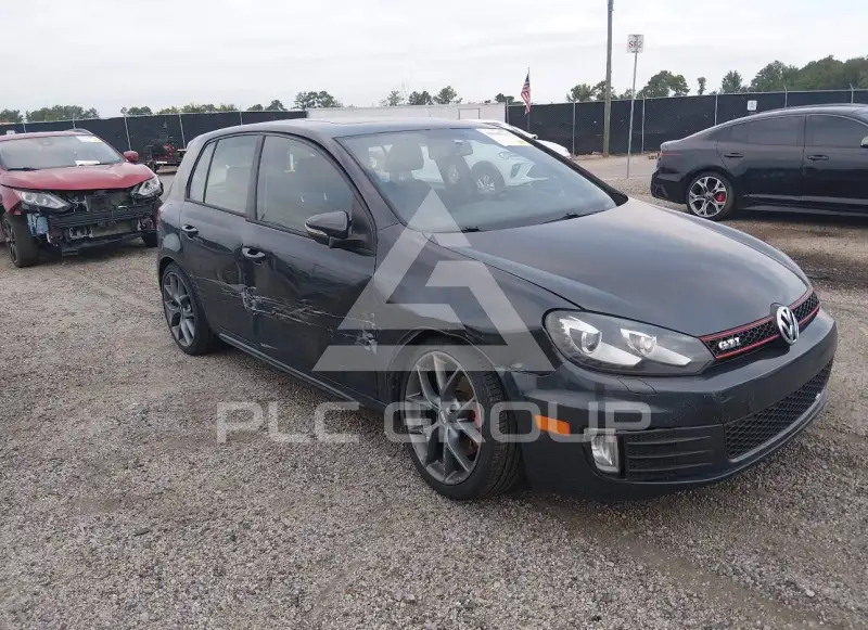2013 Volkswagen GTI фото