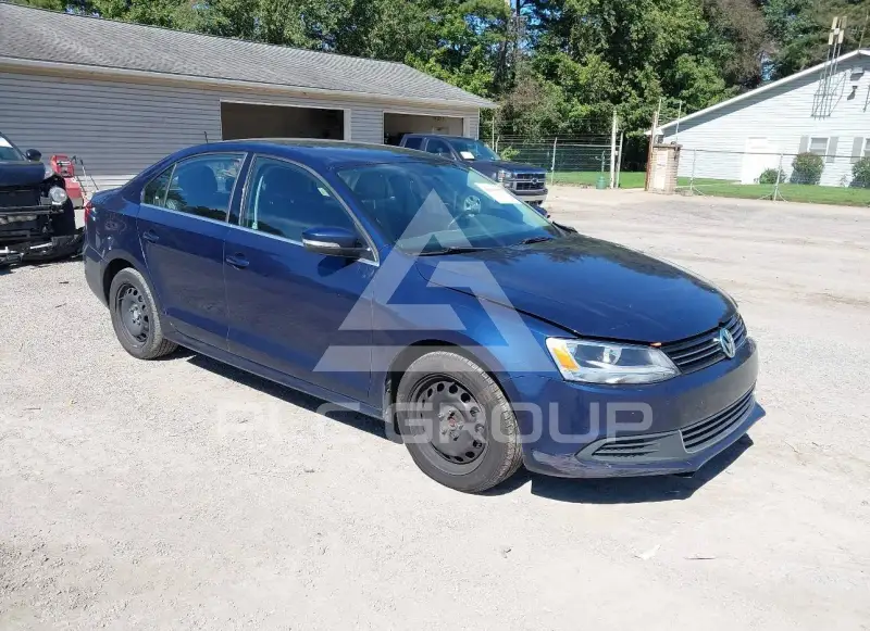2013 Volkswagen Jetta photo