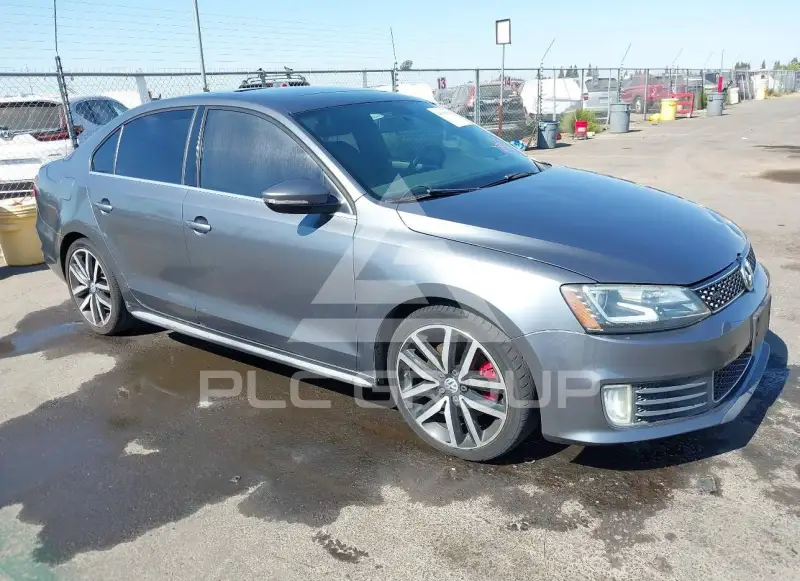 2013 Volkswagen Jetta photo