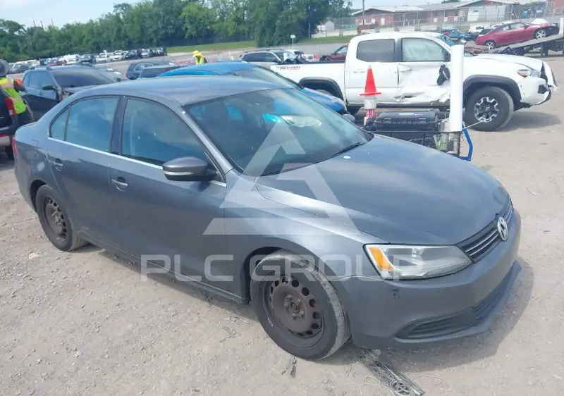 2013 Volkswagen Jetta photo