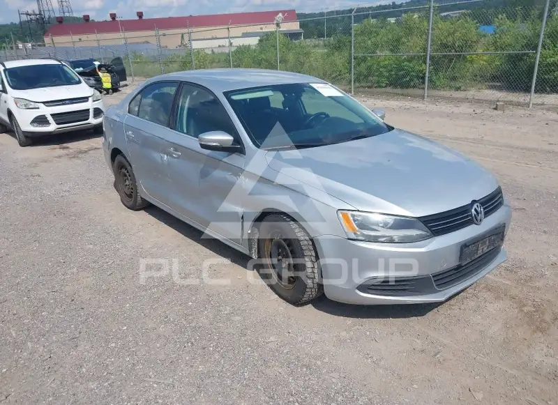 2013 Volkswagen Jetta photo