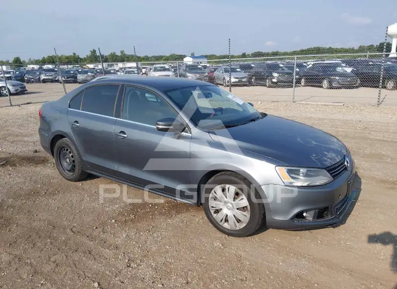 2013 Volkswagen Jetta photo