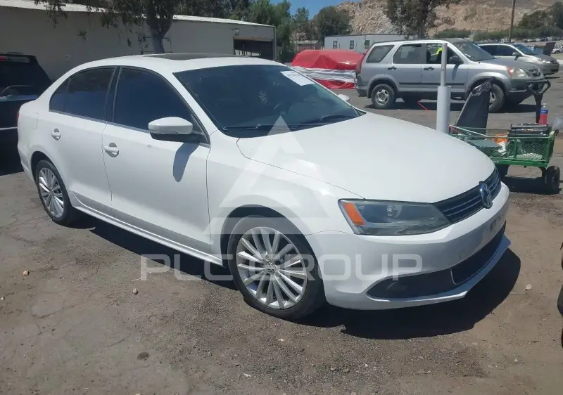2013 Volkswagen Jetta фото